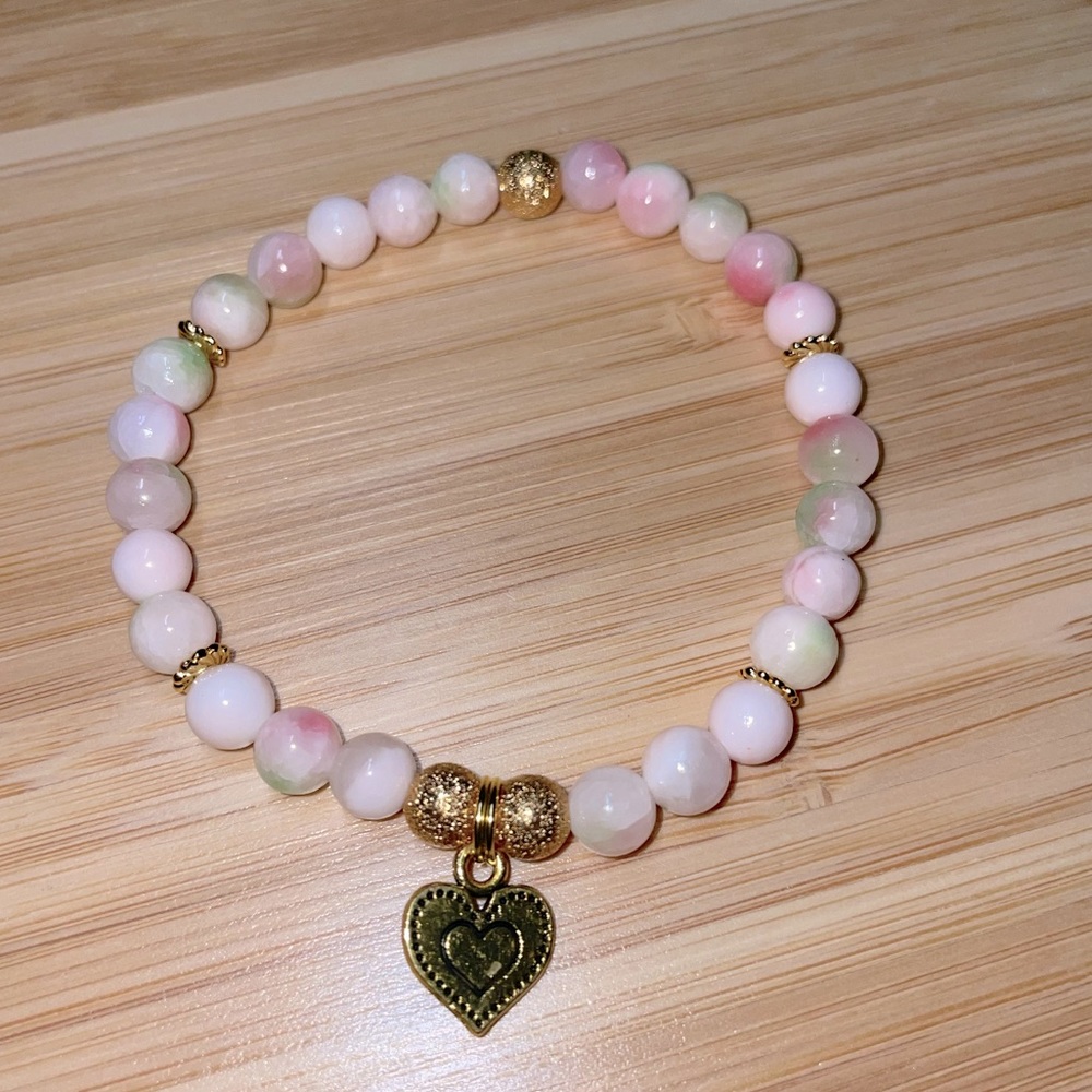 Handmade stretch bracelet 💕💕